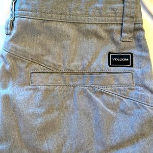 Volcum gray shorts - size 32